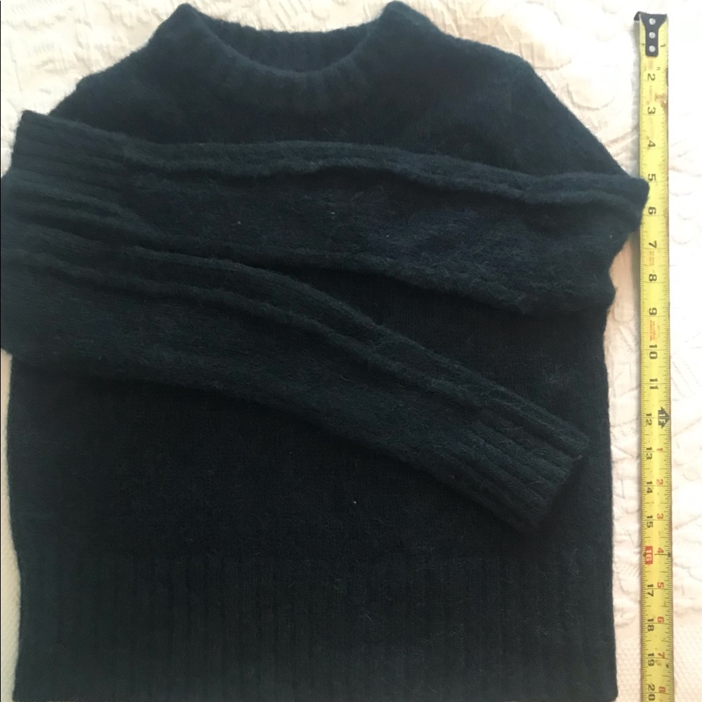Alpaca Blend Crew Neck Cropped Sweater Size 2